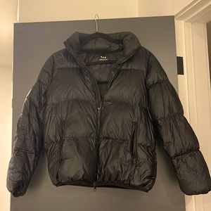 Aritzia TNA Puffer Jacket with Removable Hood